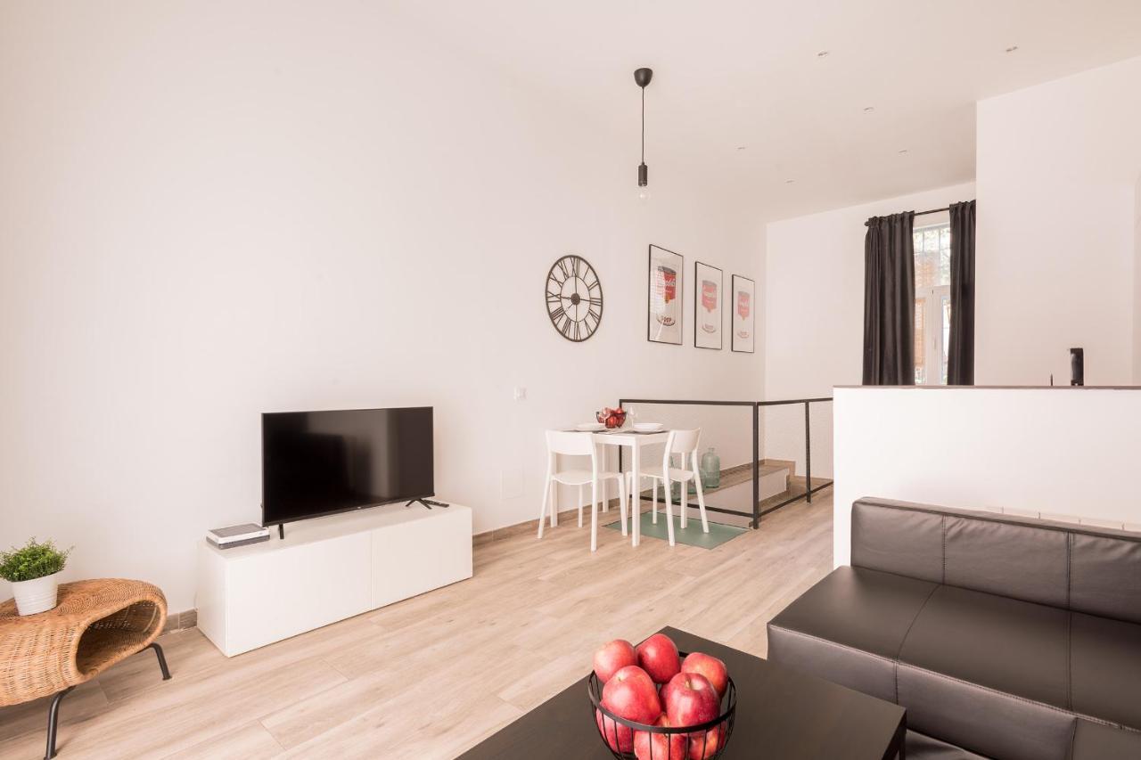 Duplex B1 Arrendamiento De Temporada Madrid