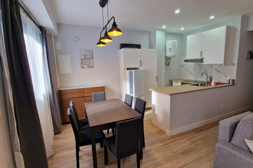 Loft En Junto Al Metro. Apartment