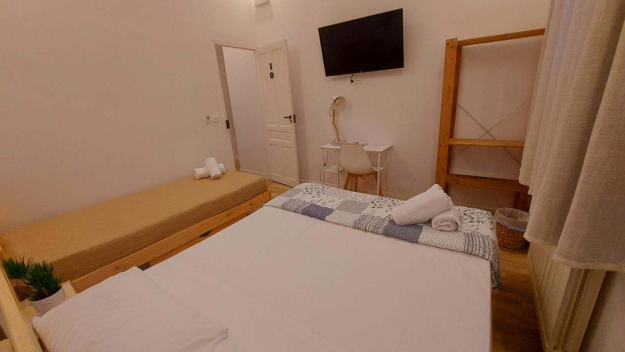 Andrea Sol Guest house *