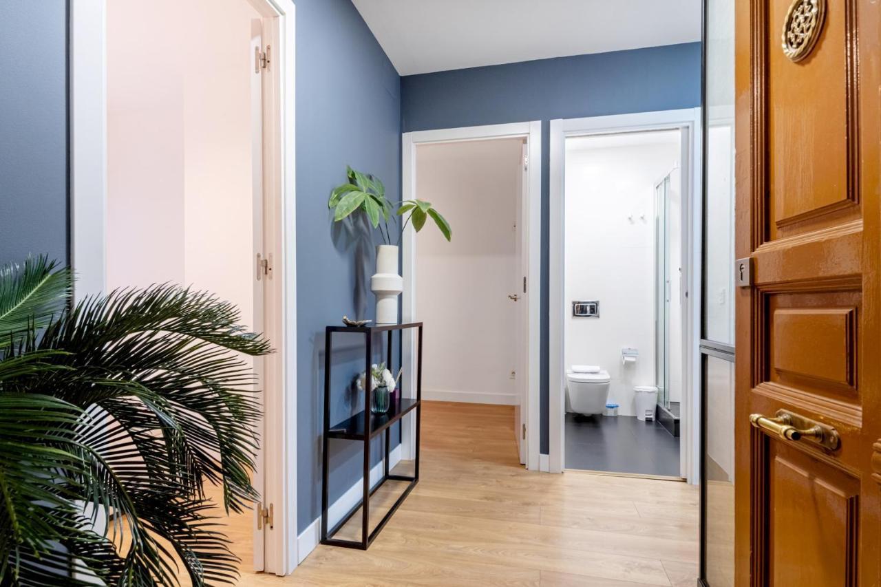 3 Bedrooms 2 Bathrooms Furnished - Salamanca - Stylish - Mintystay Apartamento