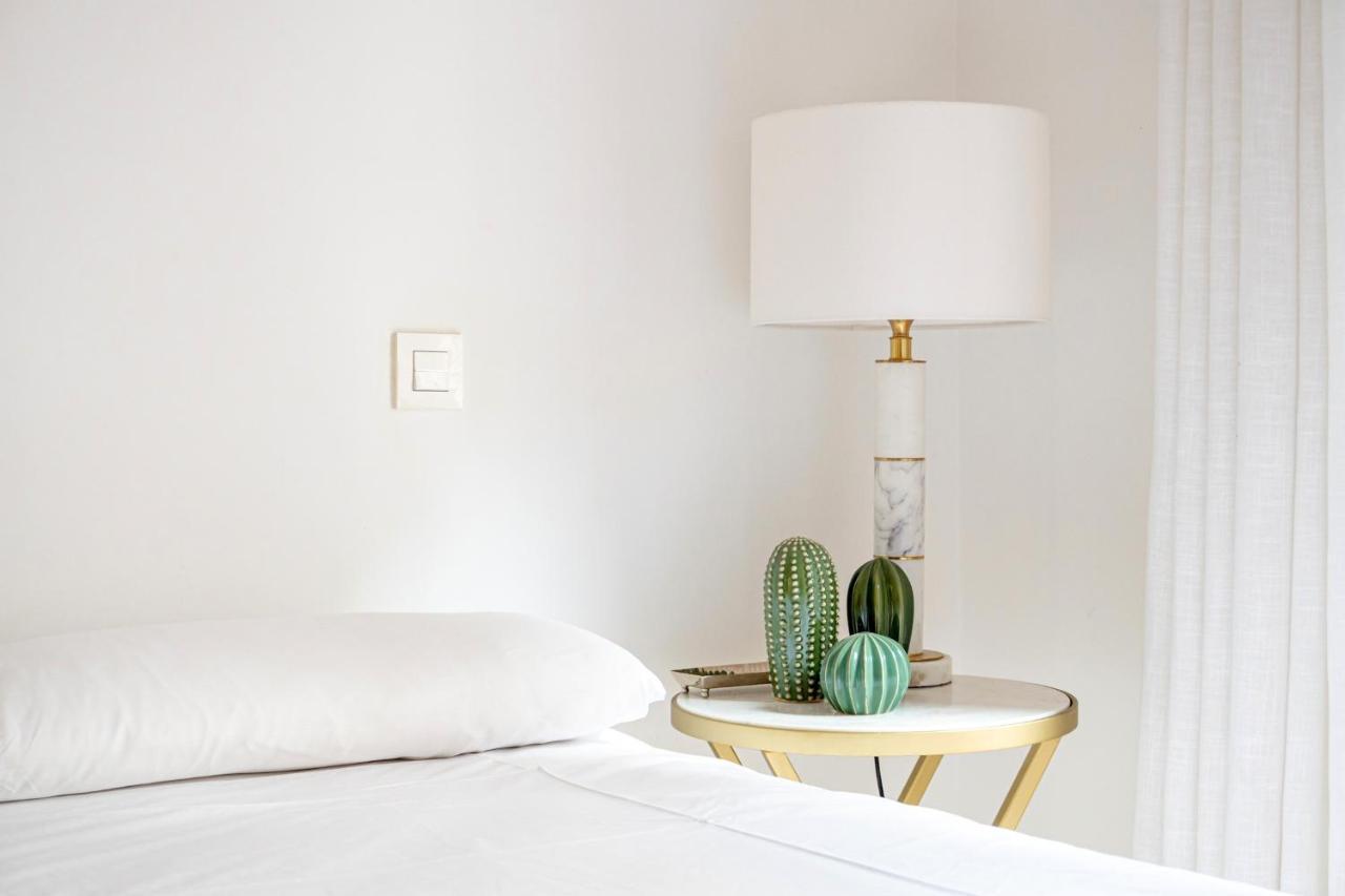 3 Bedrooms 2 Bathrooms Furnished - Salamanca - Stylish - Mintystay * Madri