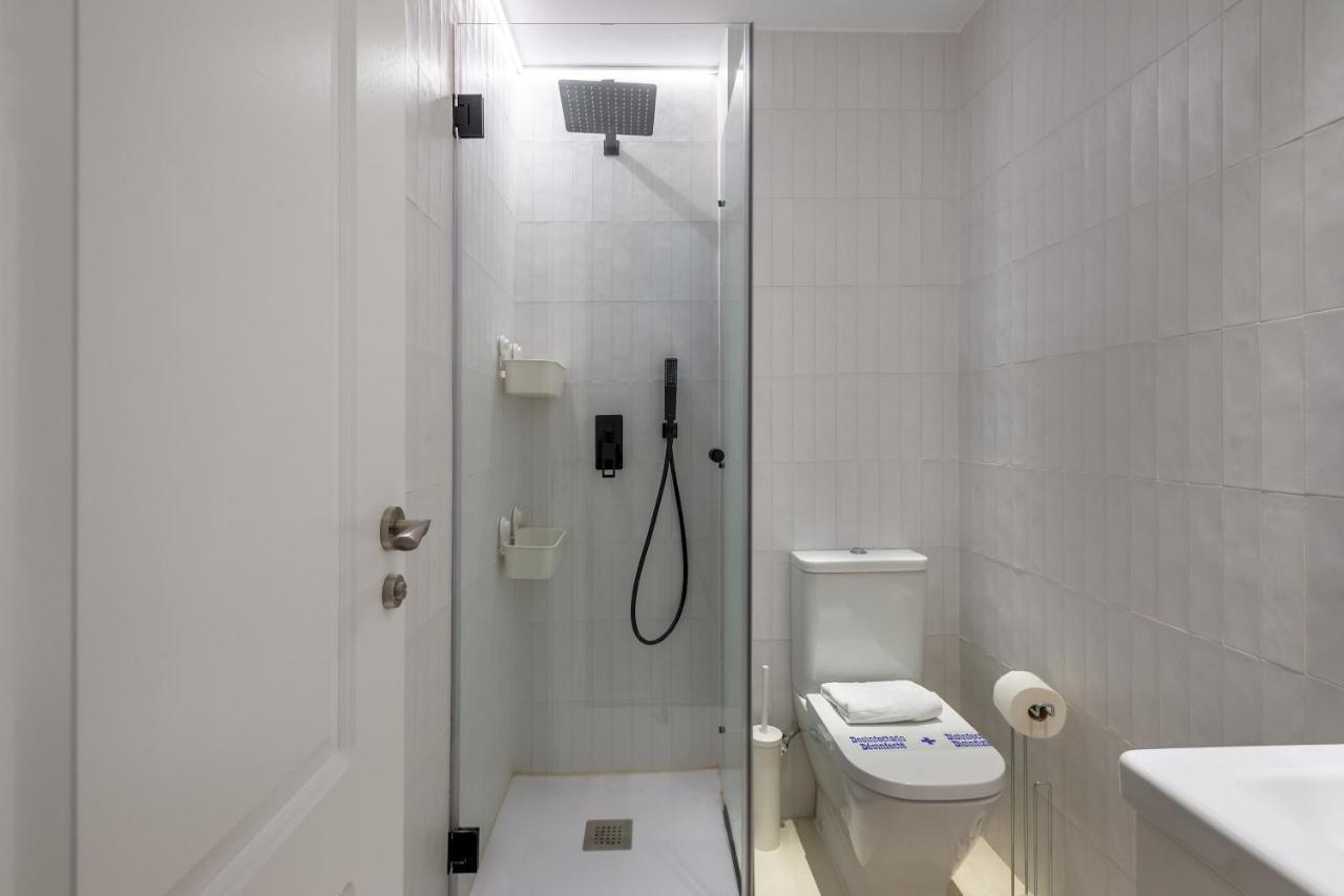 2 Bedrooms 2 Bathrooms Furnished - Las Letras - Modern - Mintystay Madrid