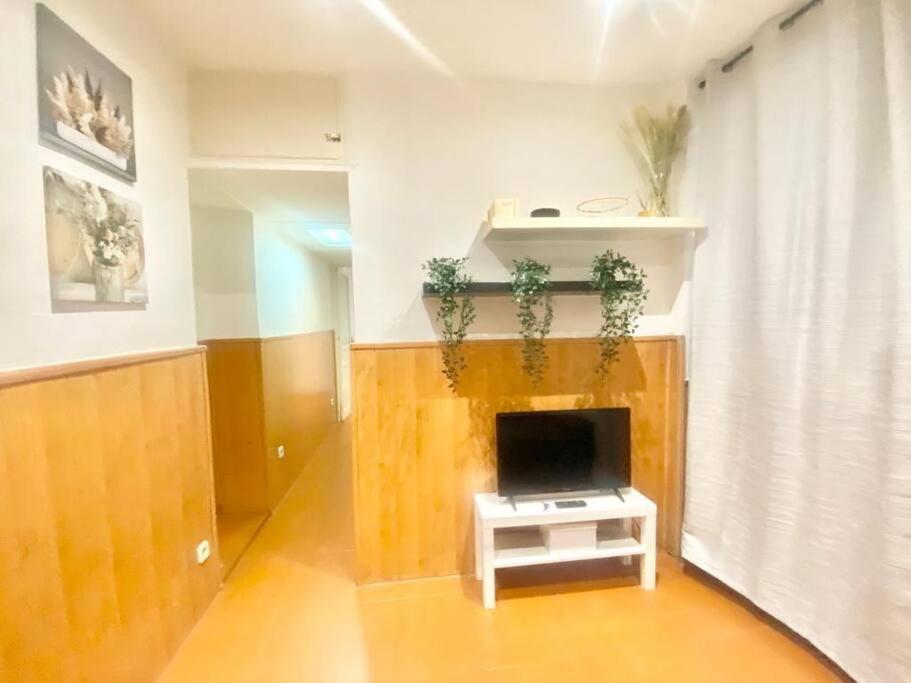Atocha Ferrocarril 4 Apartamento *