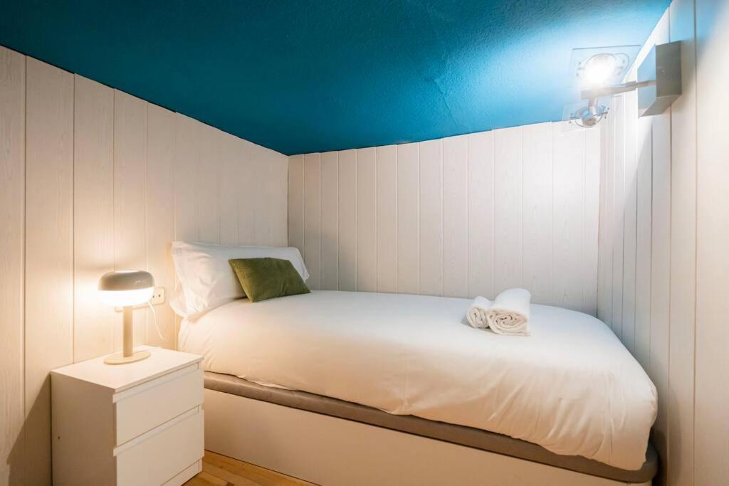 Cosy Interior-studio In Chamberi-traf Appartement *