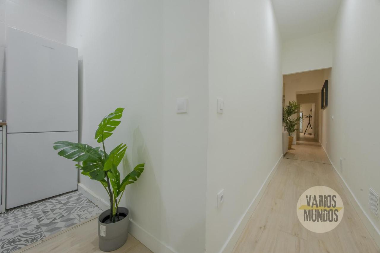 Appartamento Nuevo Apt De 7 Pax En El Corazon De Malasana Madrid