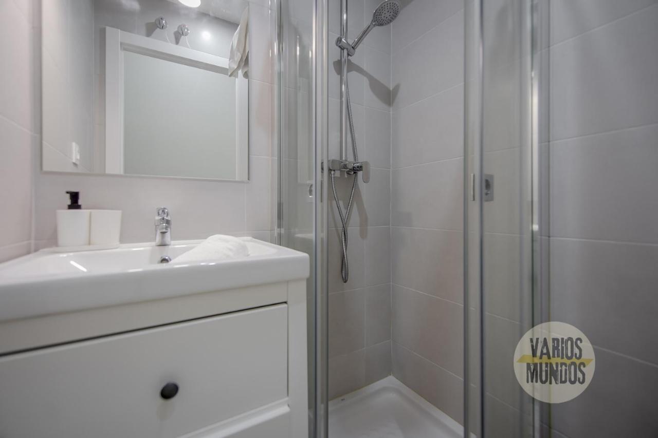 Nuevo Apt De 7 Pax En El Corazon De Malasana