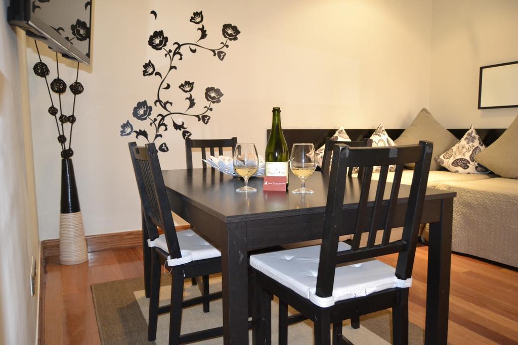 Aparthotel New Point 3*
