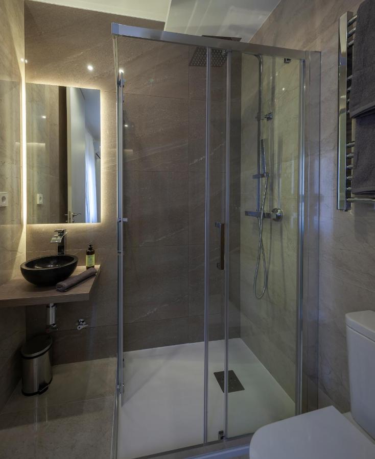 Apartamento Plaza Espana Iii Calle Leganitos 2br 2bh