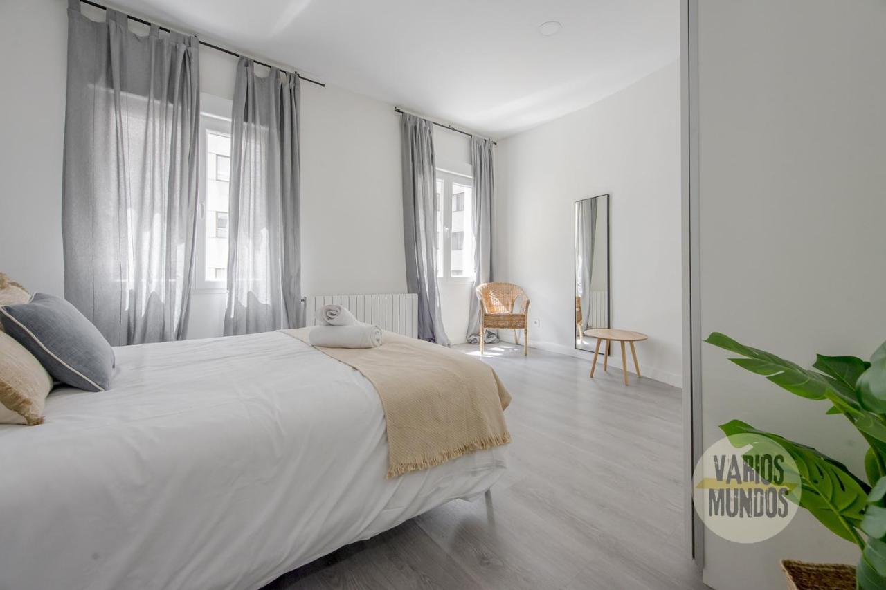 Exquisite New Apt En Gran Via/centro 5pax Apartment
