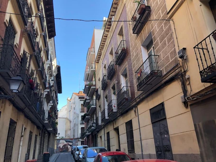 San Isidro Labrador, En Vistillas Junto A Metro Puerta De Toledo Apartment