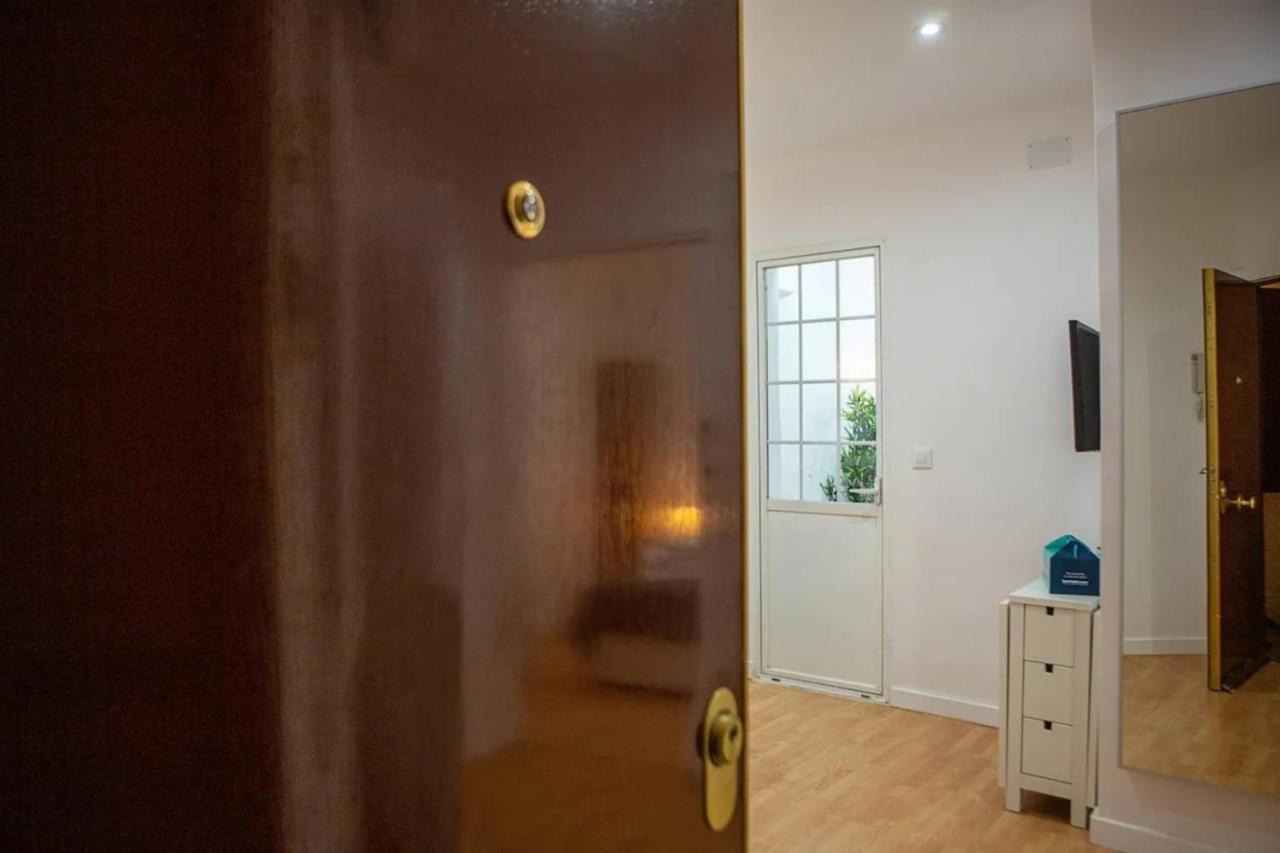 Appartement Cozy 1 Bedroom Near Rio Madrid