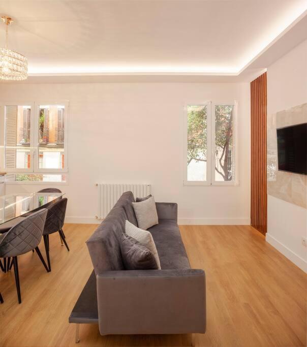 Apartment Malasana I Calle Churruca 2br 2bh *