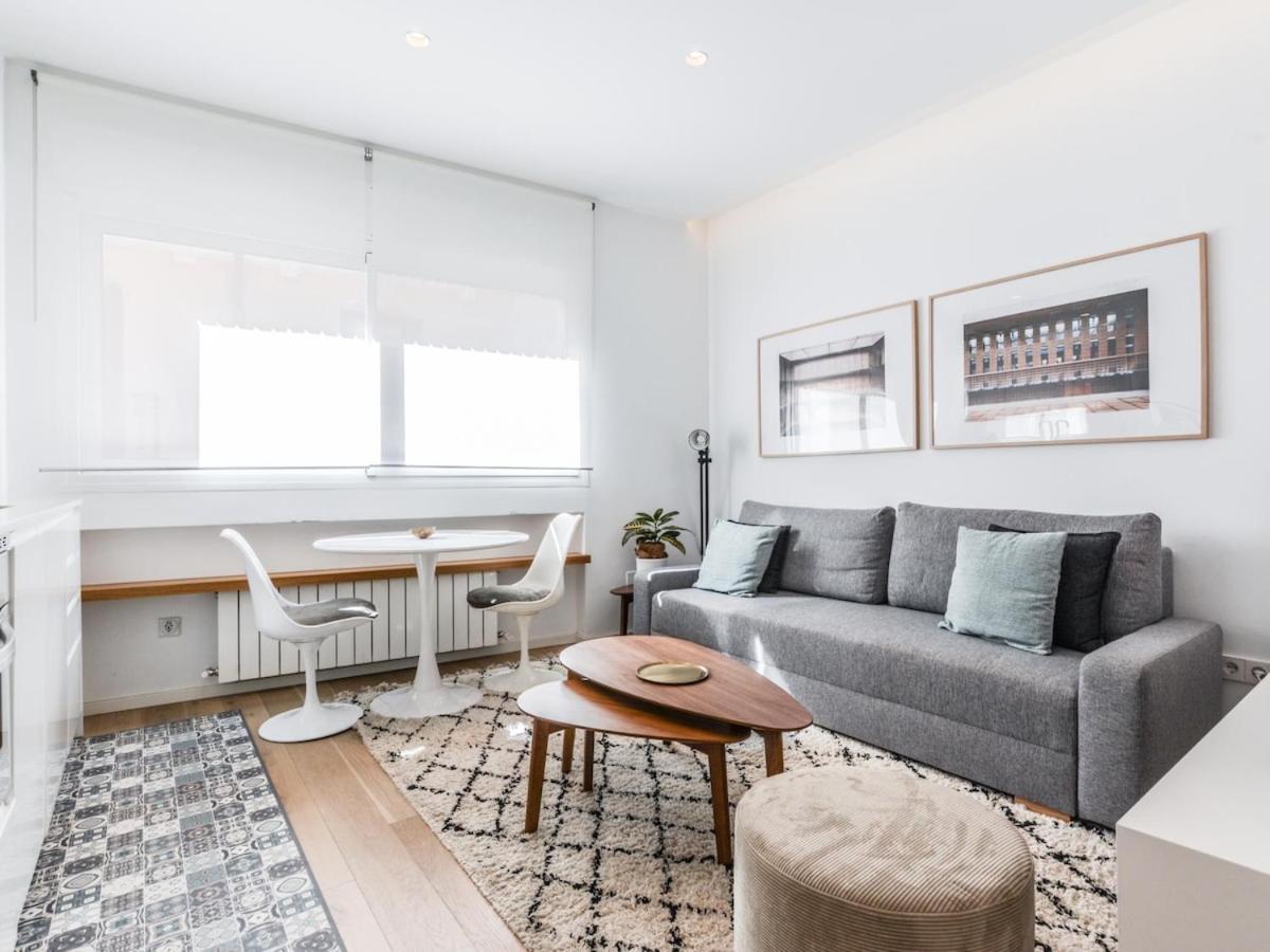 Apartamento En La Calle Pez Apartment
