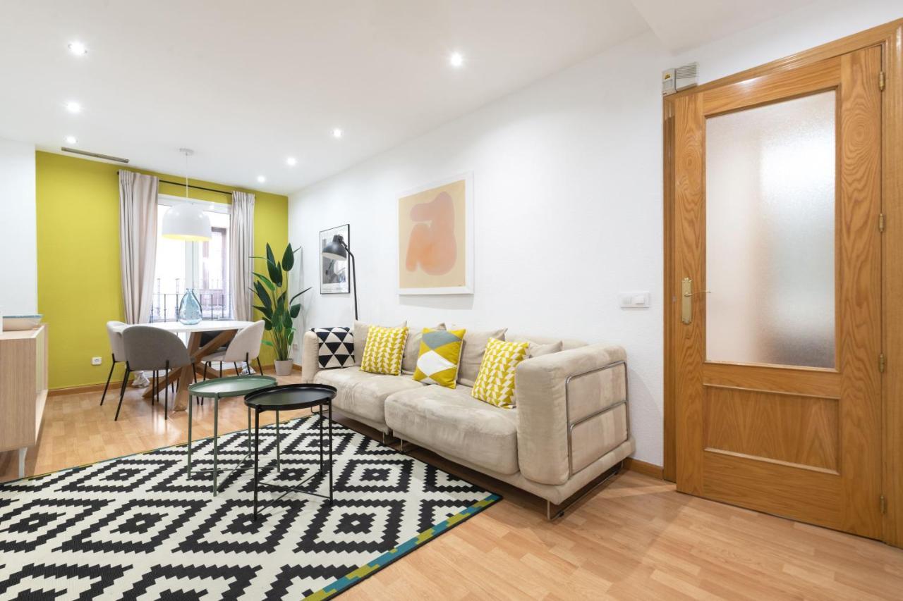 Apartamento 2 Bedrooms 2 Bathrooms Furnished - Malsana - With Pool - Mintystay Madri