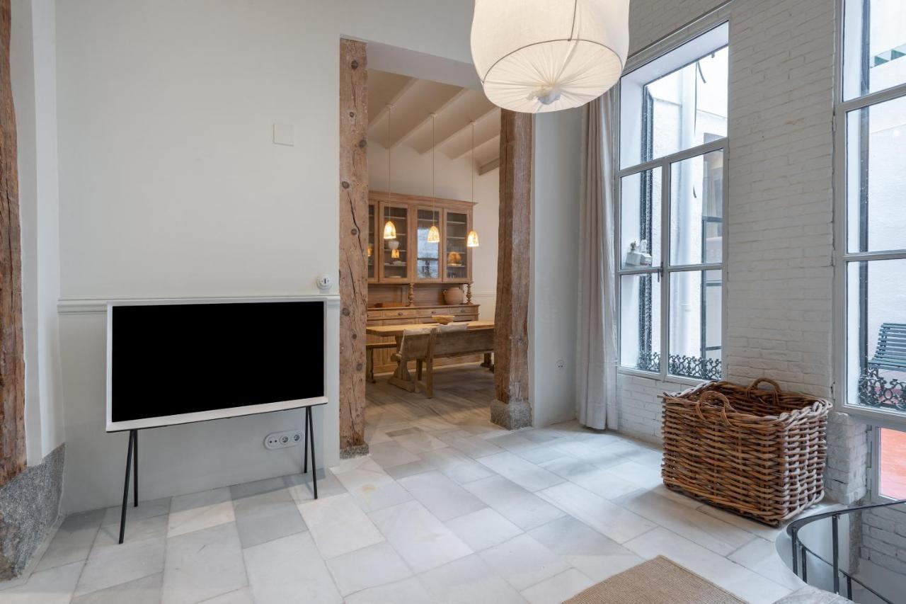 3 Bedrooms 2 Bathrooms Furnished - Malasana - Terrace - Bright In Downtown Area - Mintystay Appartement *