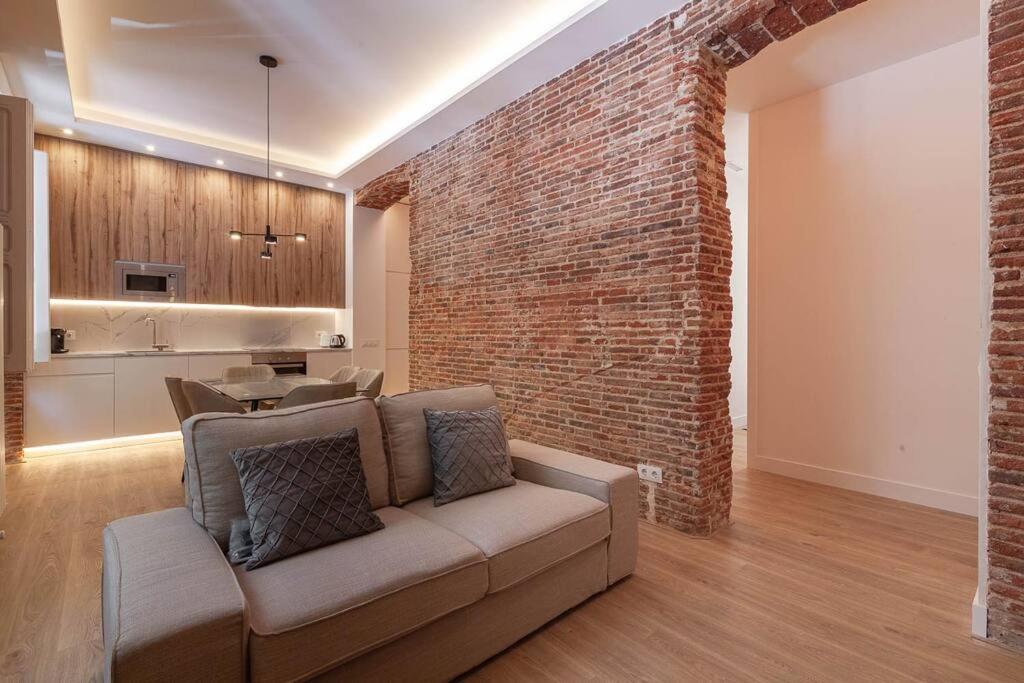 Salamanca V Calle Alcantara 3br 3bh Apartamento *