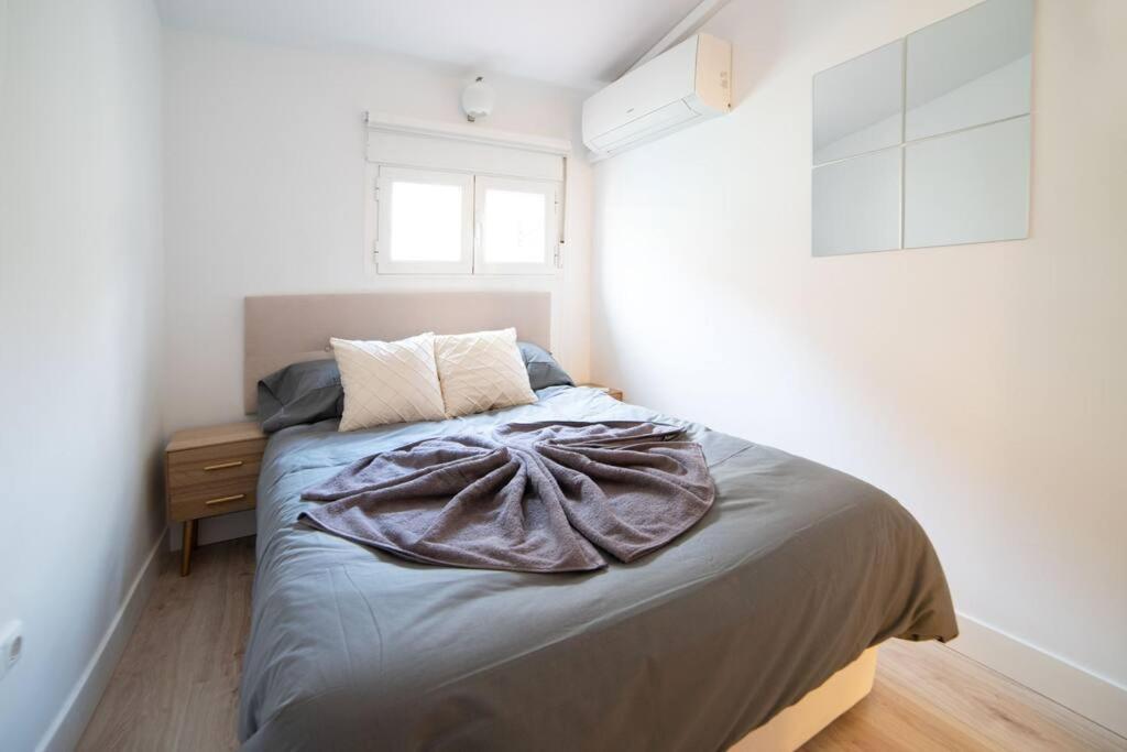 Cozy Plaza Espana I Renovated 3br 2bh