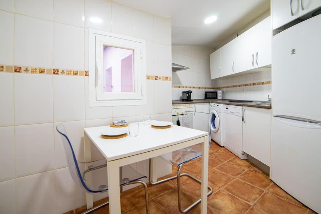 Cozy Plaza Espana I Renovated 3br 2bh