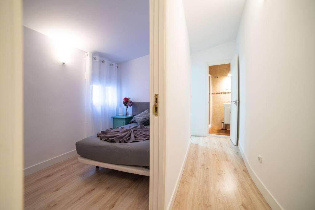Cozy Plaza Espana I Renovated 3br 2bh