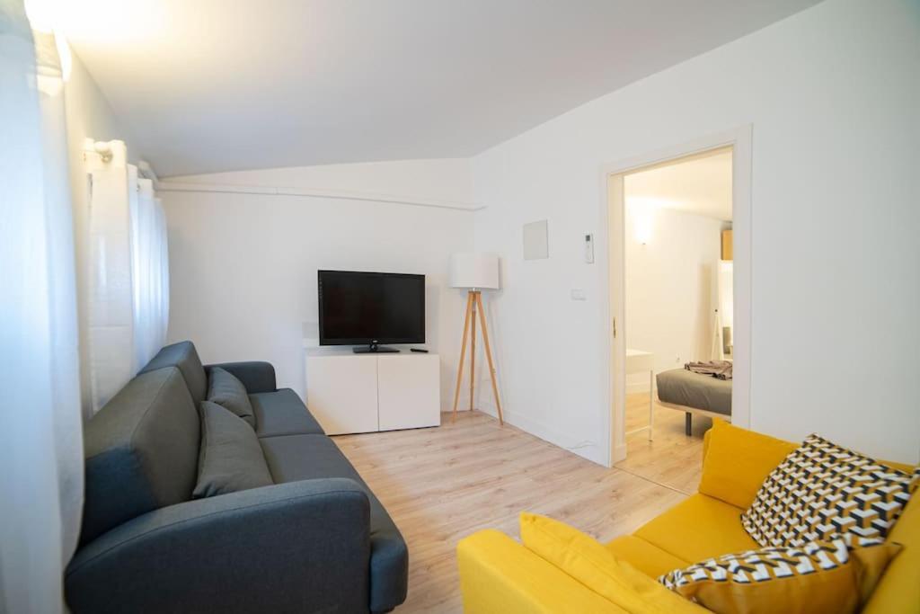 Apartamento Cozy Plaza Espana I Renovated 3br 2bh *