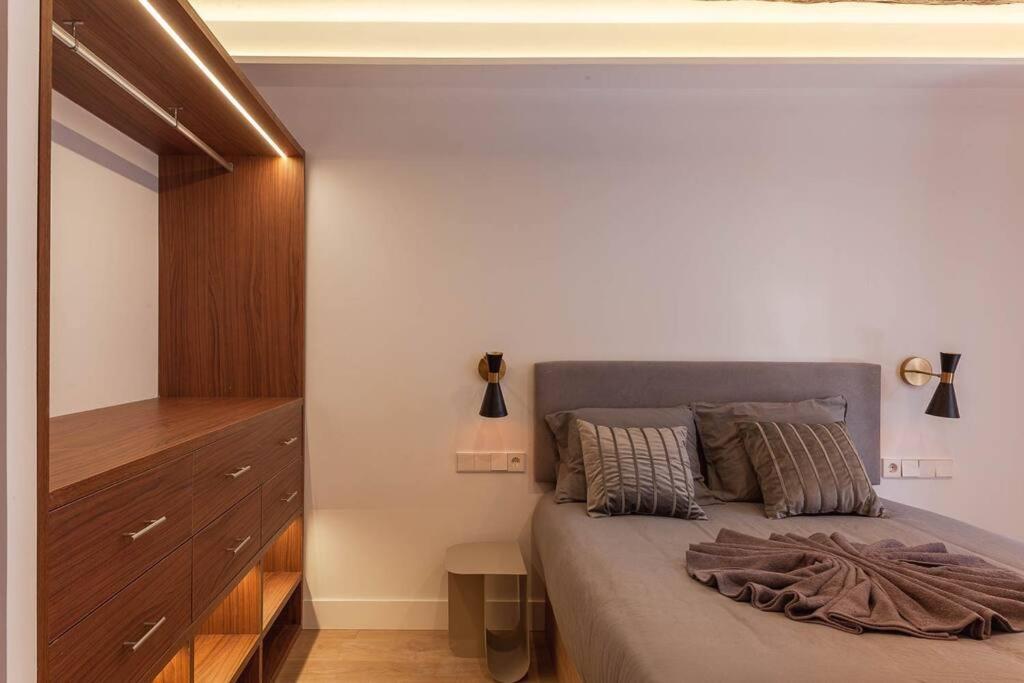 Gran Via Iii Calle Preciados 3br 3bh Apartamento