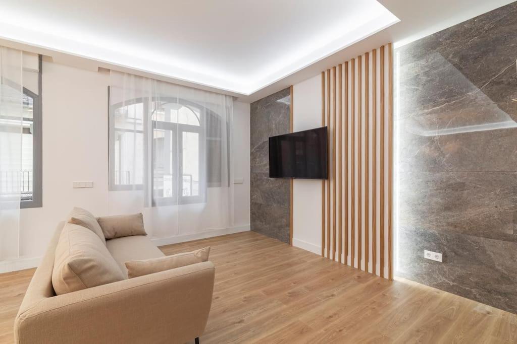 Appartement Centro Vi Calle De La Paz 4br 4bh Madrid