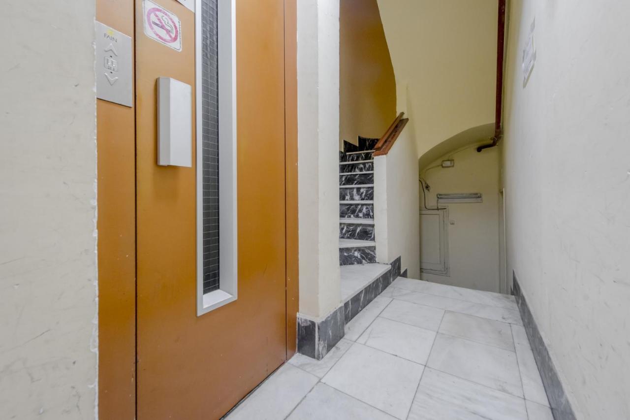 Stunning Apt 7pax En La Gran Via/centro De Apartment Madrid