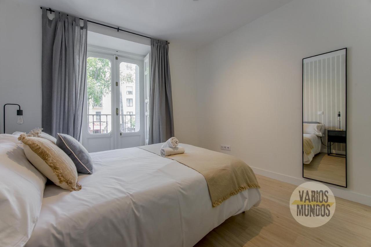 Spacious New 7 En La Plaza De Tirso De Molina Apartamento