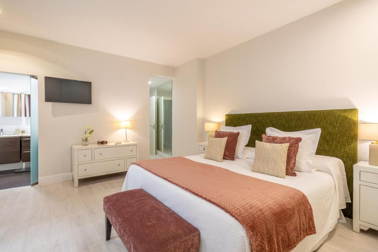 Spectacular 2-bedroom With Stunning Retiro Park Views In The Heart Of Barrio Salamanca Apartment