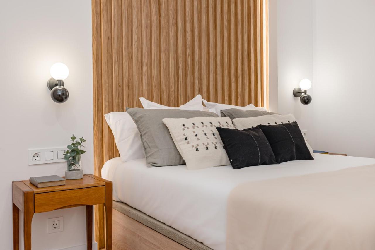 Apartamento Chamberi V Calle Hartzenbusch 2br 2bh Madrid