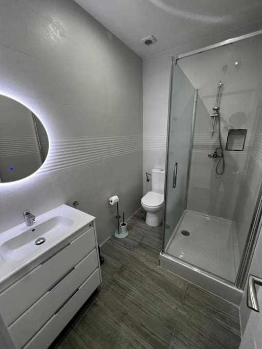 Acogedor En Gran Via Apartamento