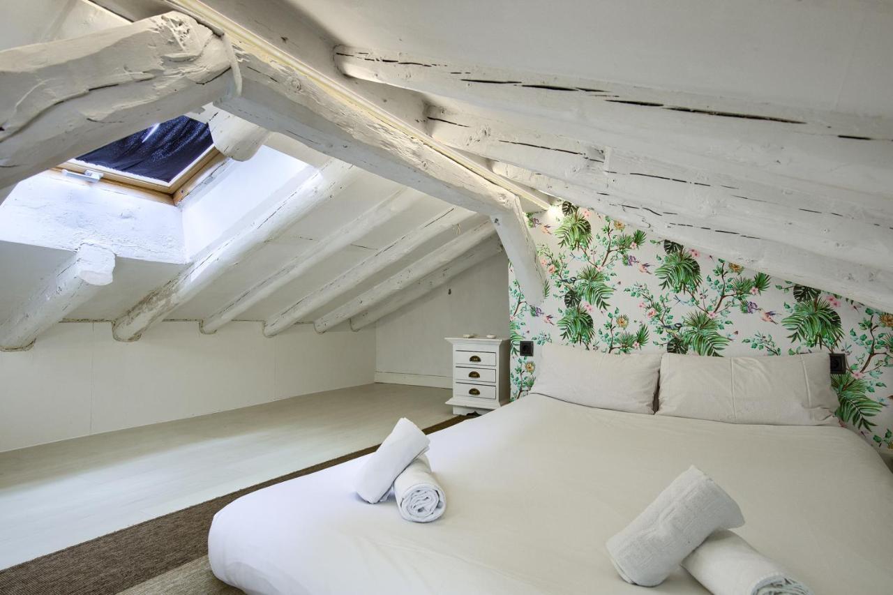 Charming Sol Attic Madrid