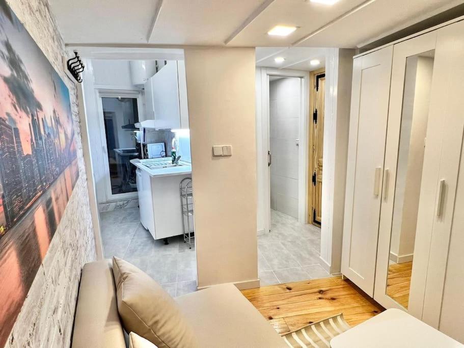 Zurita Estudio Coqueto En El Centro De Lavapies Apartamento