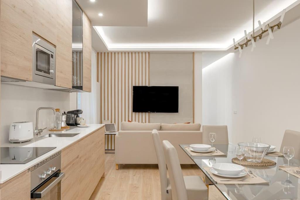 Malasana Xi Calle Manuela Malasana 3br 3bh Apartment *