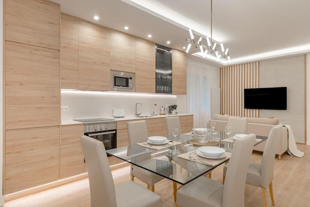 Apartment Malasana Xi Calle Manuela Malasana 3br 3bh Madrid