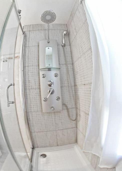 Apartamento Led - 9min Estadio Wanda Metropolitano Apartamento Madrid