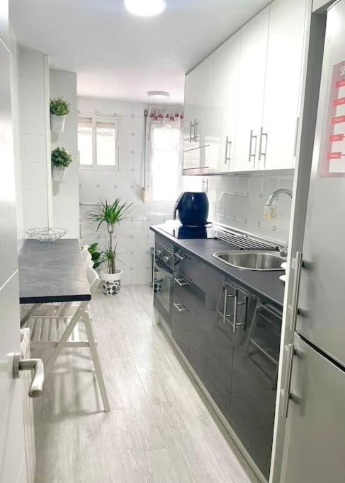 Apartamento Led - 9min Estadio Wanda Metropolitano * Madrid