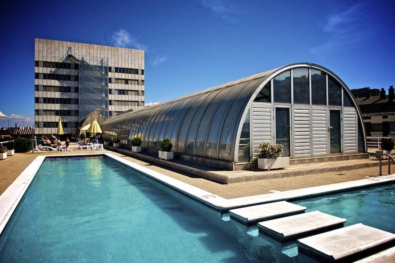 Pierre & Vacances Edificio Eurobuilding 2 *