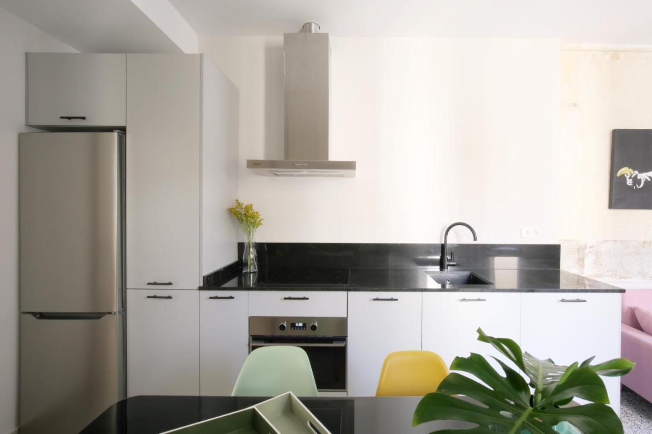 Charming Palacio Real Apartamento