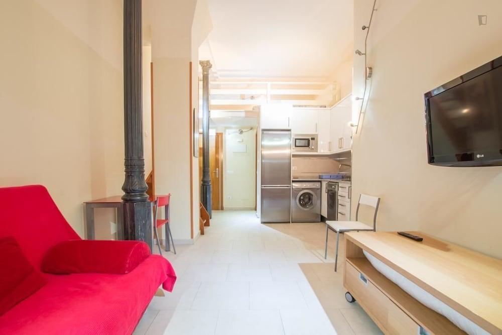 Puzzle Sol Apartment