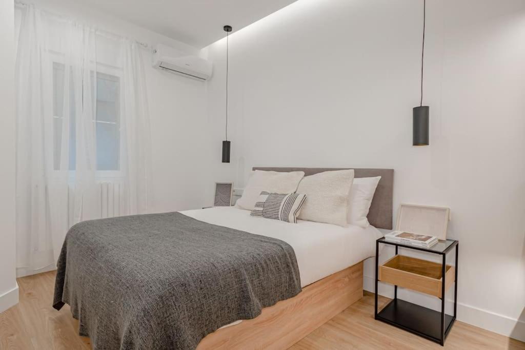 Malasana Xi Calle Manuela Malasana 3br 3bh Madrid