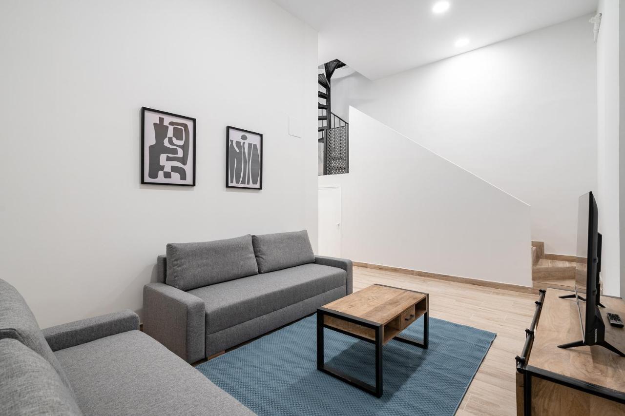 Duplex Reformado En Moratalaz Appartement