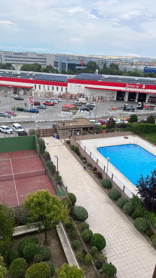 Appartement Deyanira Suite, Aeropuerto, Ifema