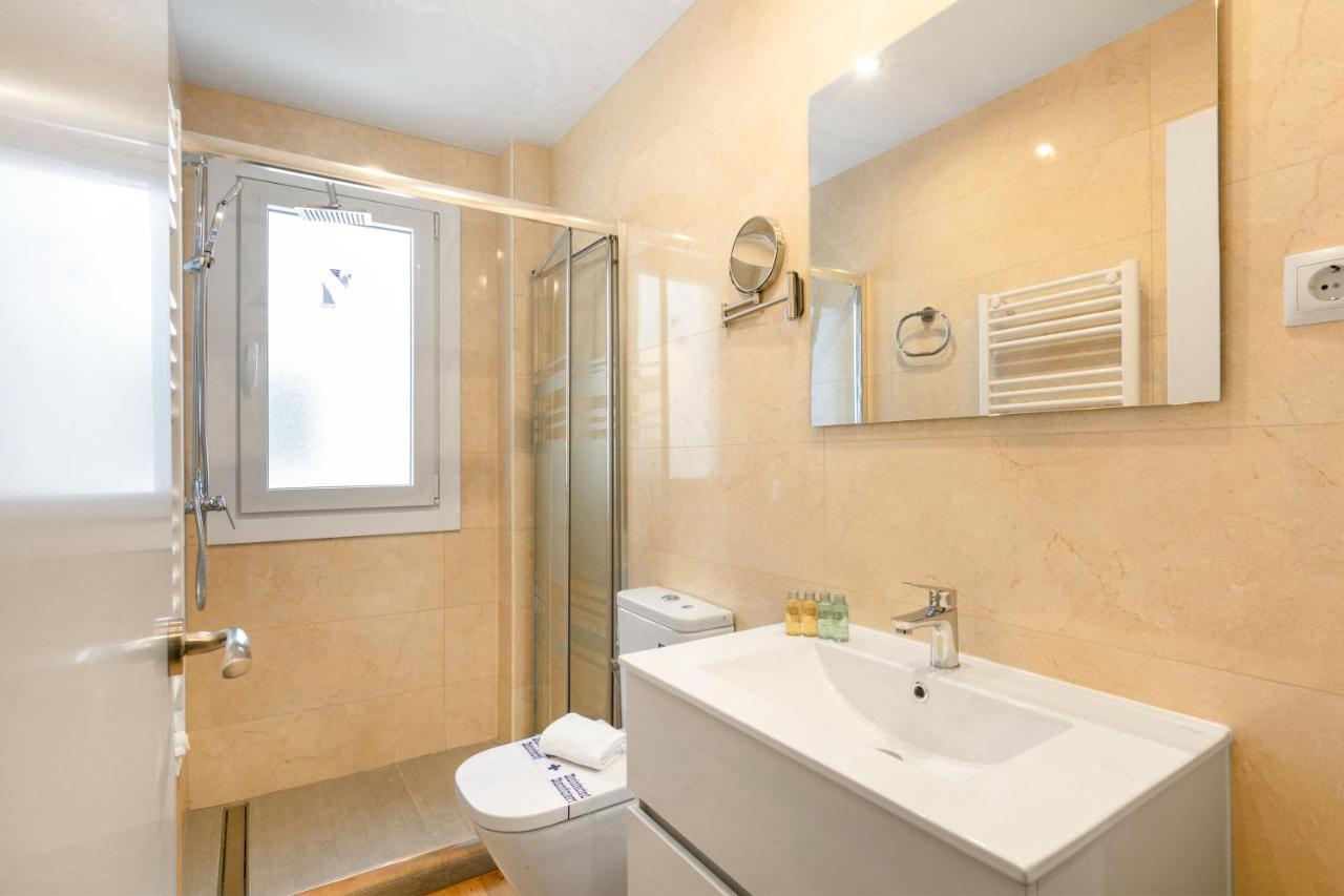 Apartamento 1 Bedroom 1 Bathroom Furnished - Chueca - Modern Functional - Mintystay *