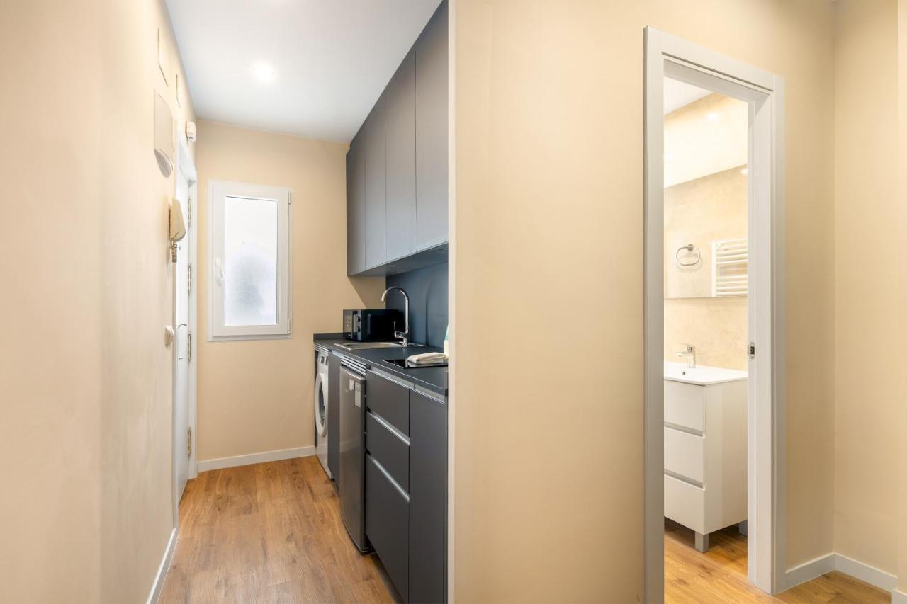 1 Bedroom 1 Bathroom Furnished - Chueca - Modern Functional - Mintystay Apartamento *