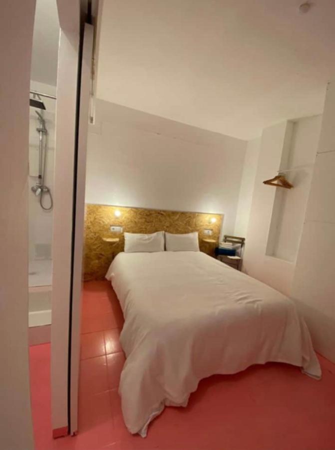 Kapselhotel Al Lado Gran Via, Malasana *