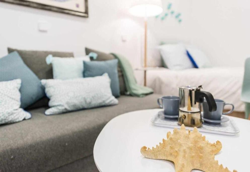 Apartamento Calle Huertas Galeria By Regalatemadrid *