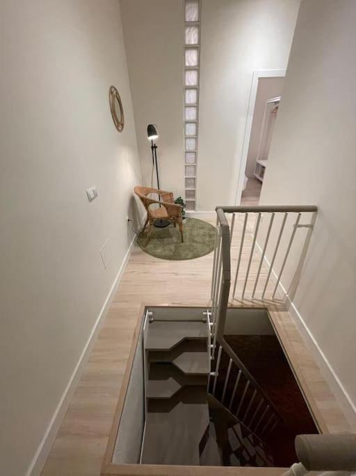 Apartamento Cool Duplex 7pax En Calle Monteleon/centro