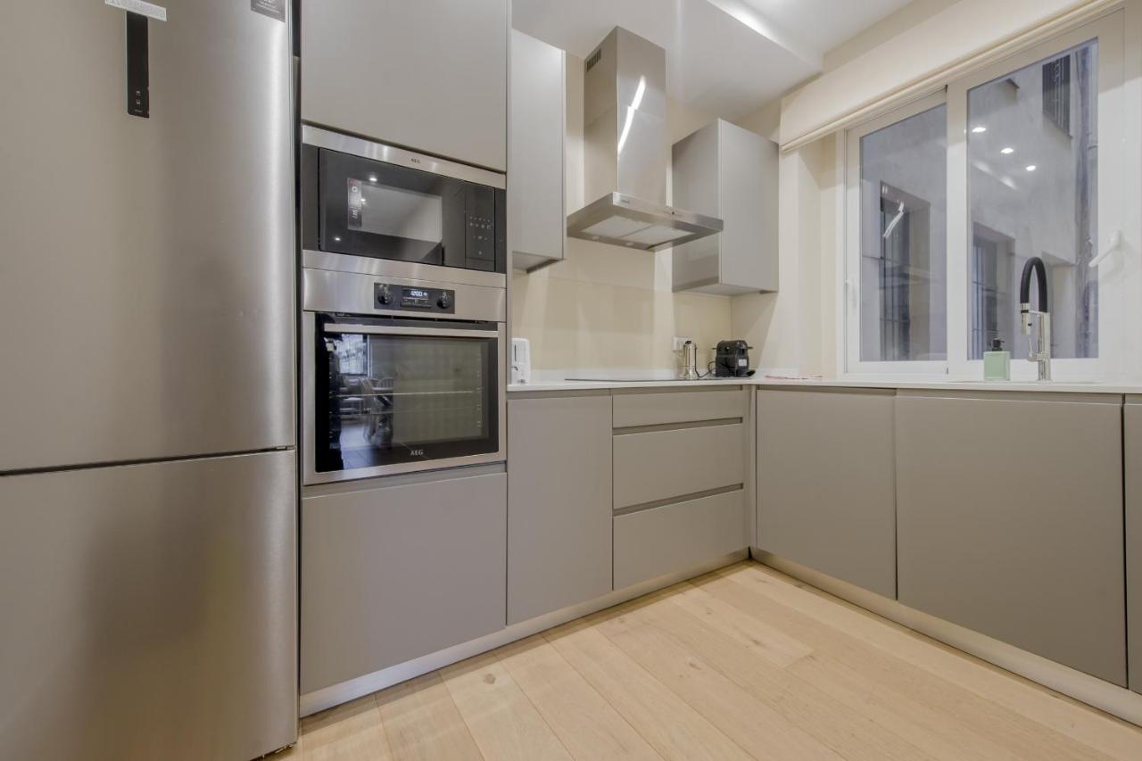 Centrico Apt 9pax C/barco A Calle De Gran Via * Madri
