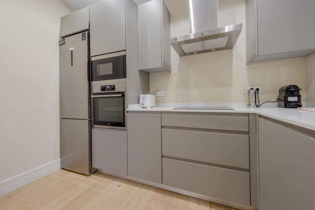 Centrico Apt 9pax C/barco A Calle De Gran Via Apartamento